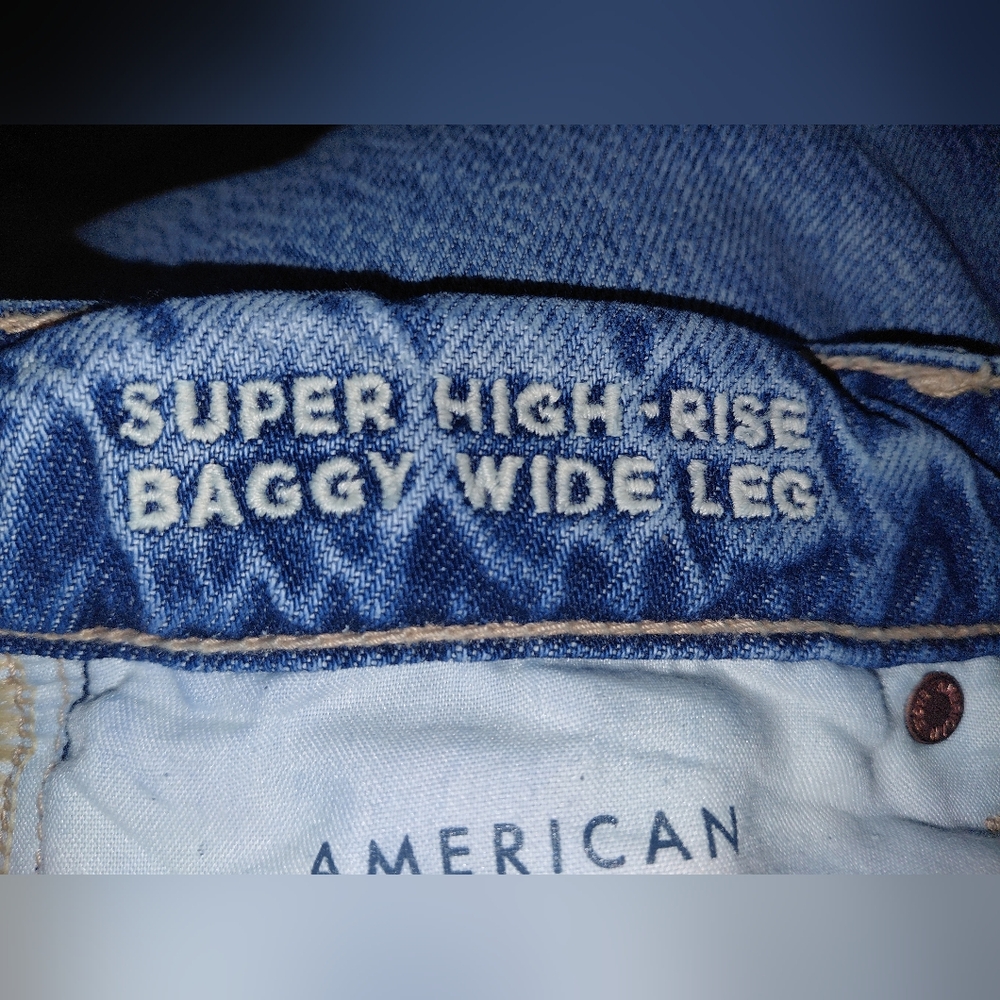 American Eagle Outfitters Light Blue Flare Baggy Jeans Super High Rise Sz 6 - Picture 13 of 15